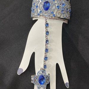 Very beautiful blue and silver hand piece!